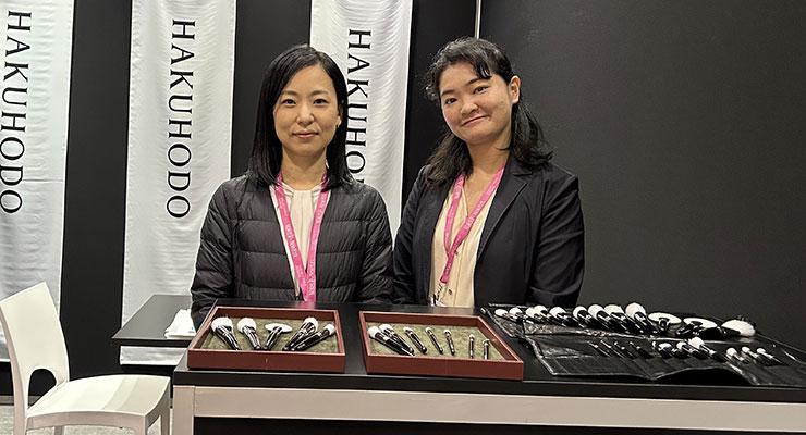 Adaptable Luxe Looks & Eco-Packaging at MakeUp in NewYork